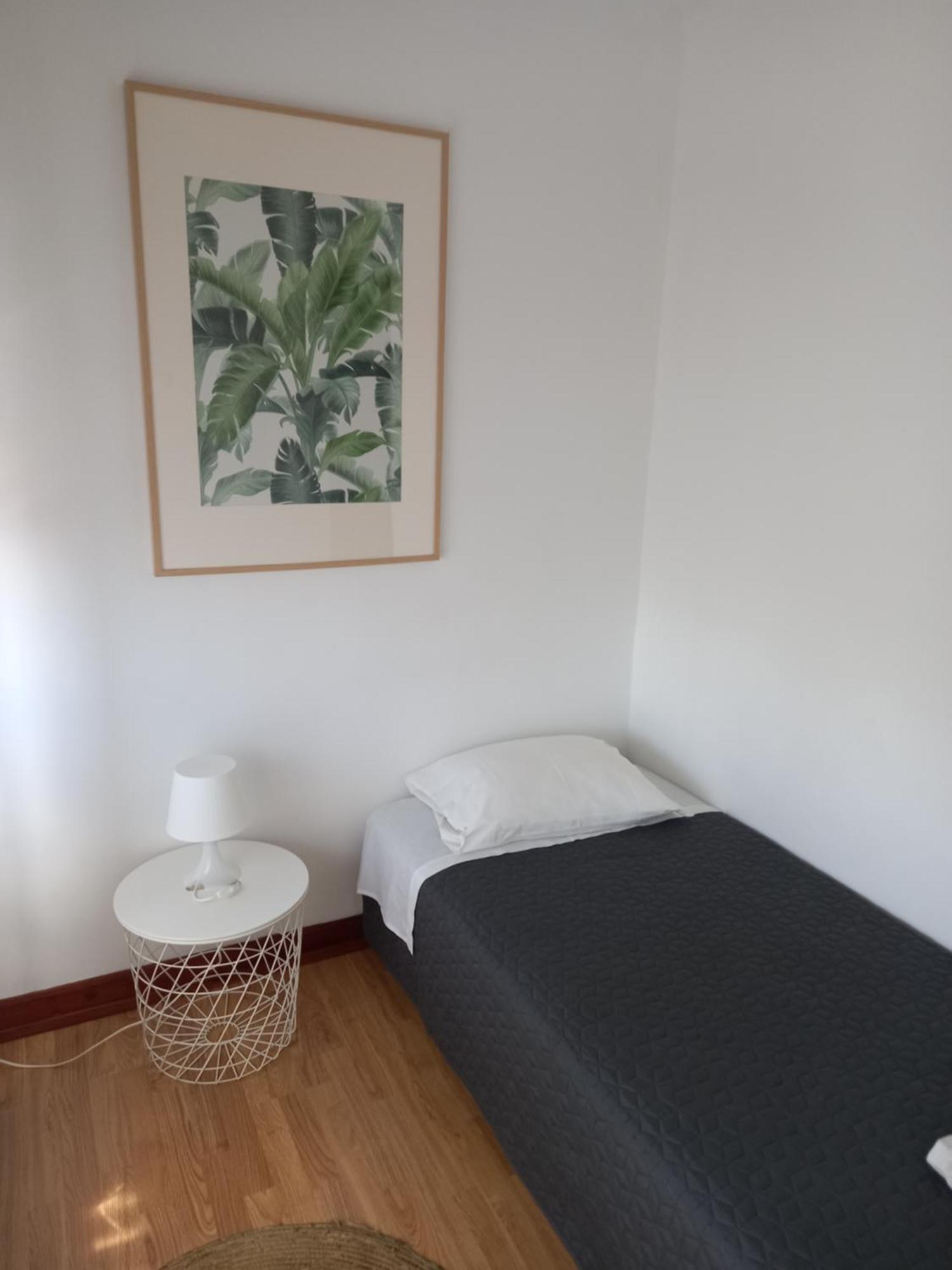 Buddies Charm Apt - Self Catering Авейру Экстерьер фото
